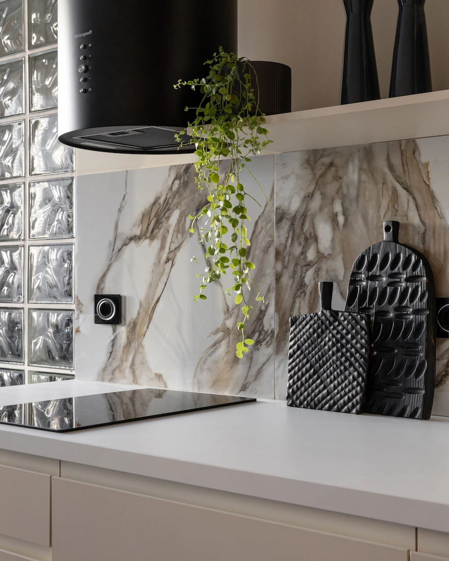 cuisine design marbre décoration contemporaine studio 24m2 cuisine design marbre décoration contemporaine studio 24m2