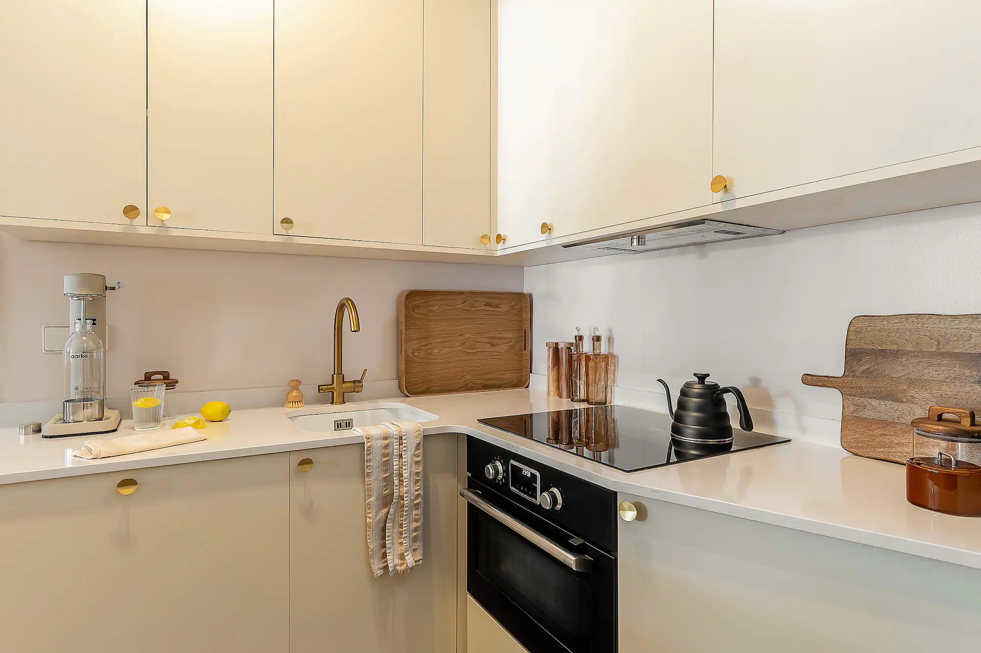 cuisine design beige cuisine design beige
