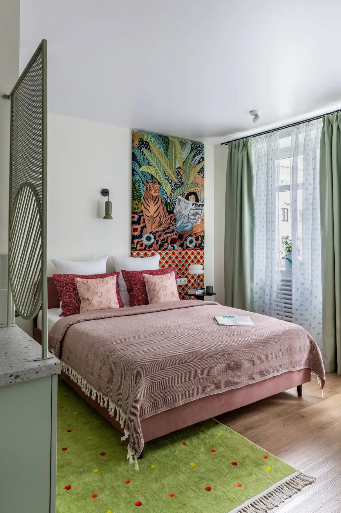 bed 30m2 studio in 70's style