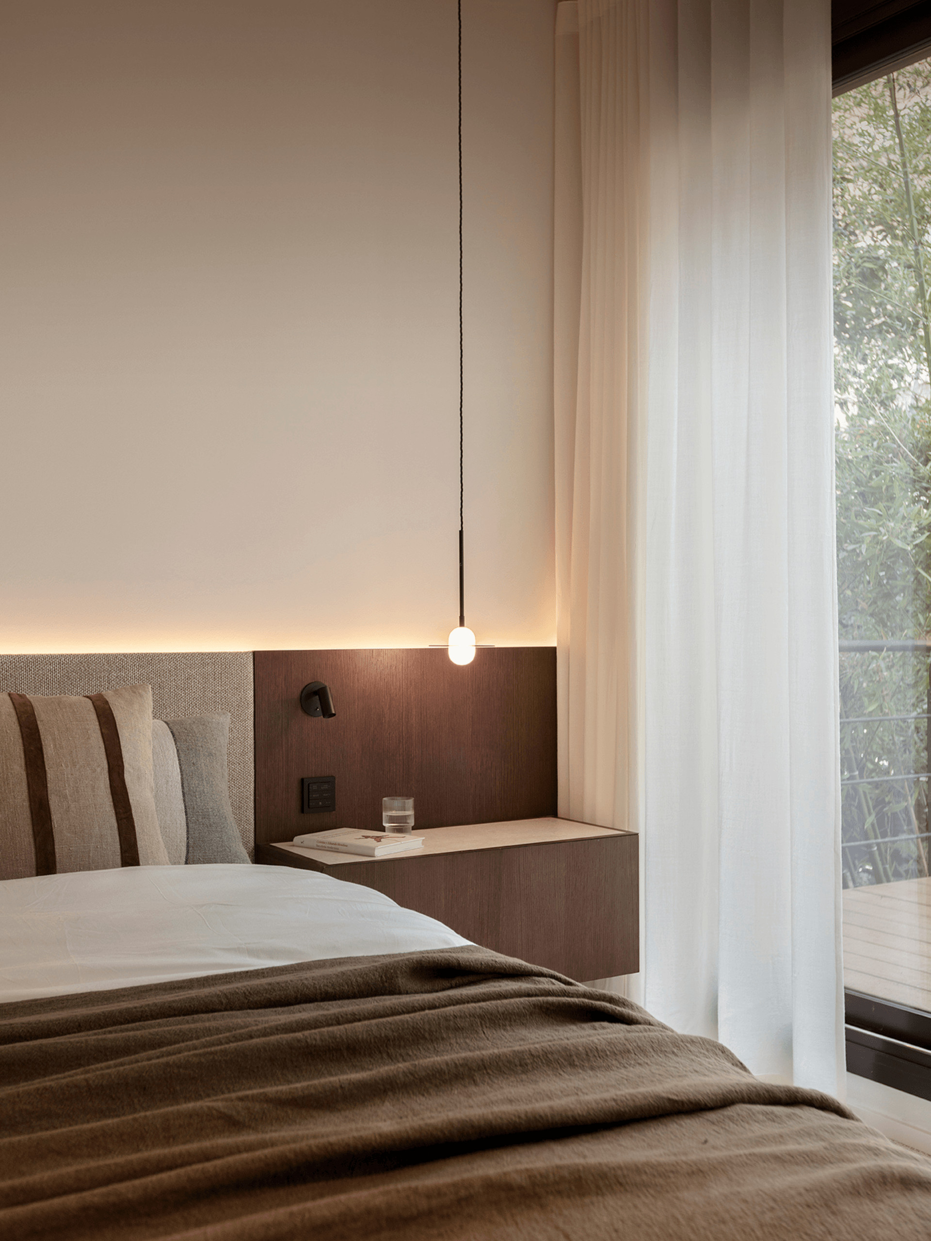 chambre décoration contemporaine appartement Barcelone par The Room Studio chambre décoration contemporaine appartement Barcelone par The Room Studio