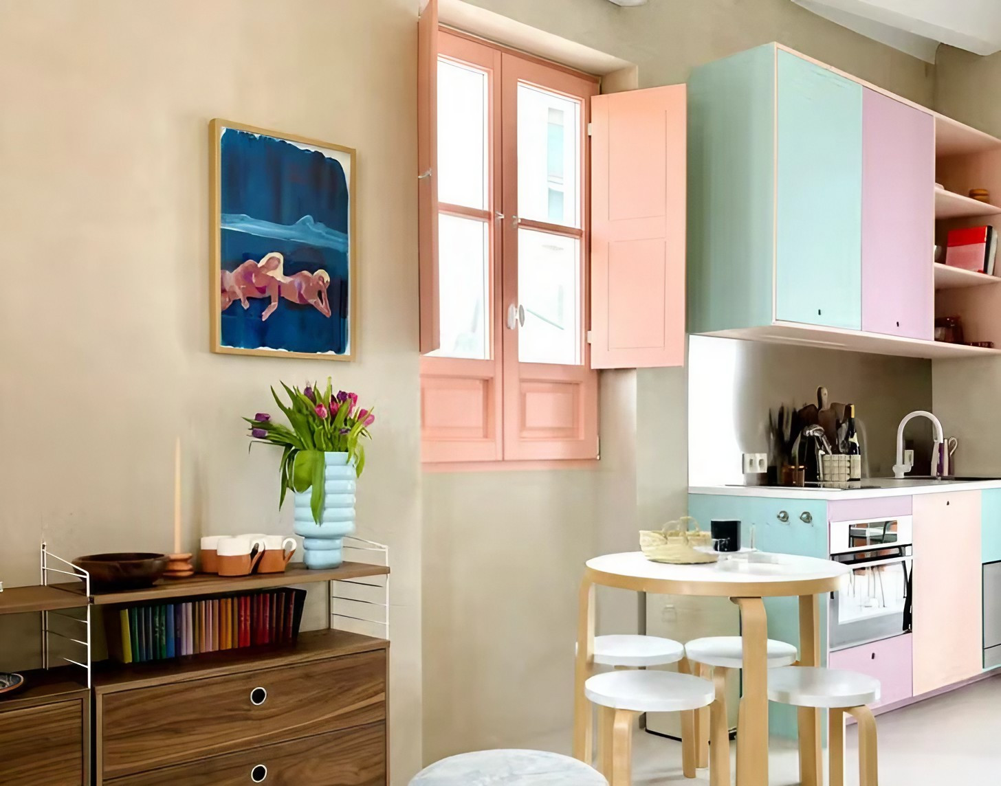 Cette petite maison de pêcheur au Portugal cache un intérieur pastel irrésistible