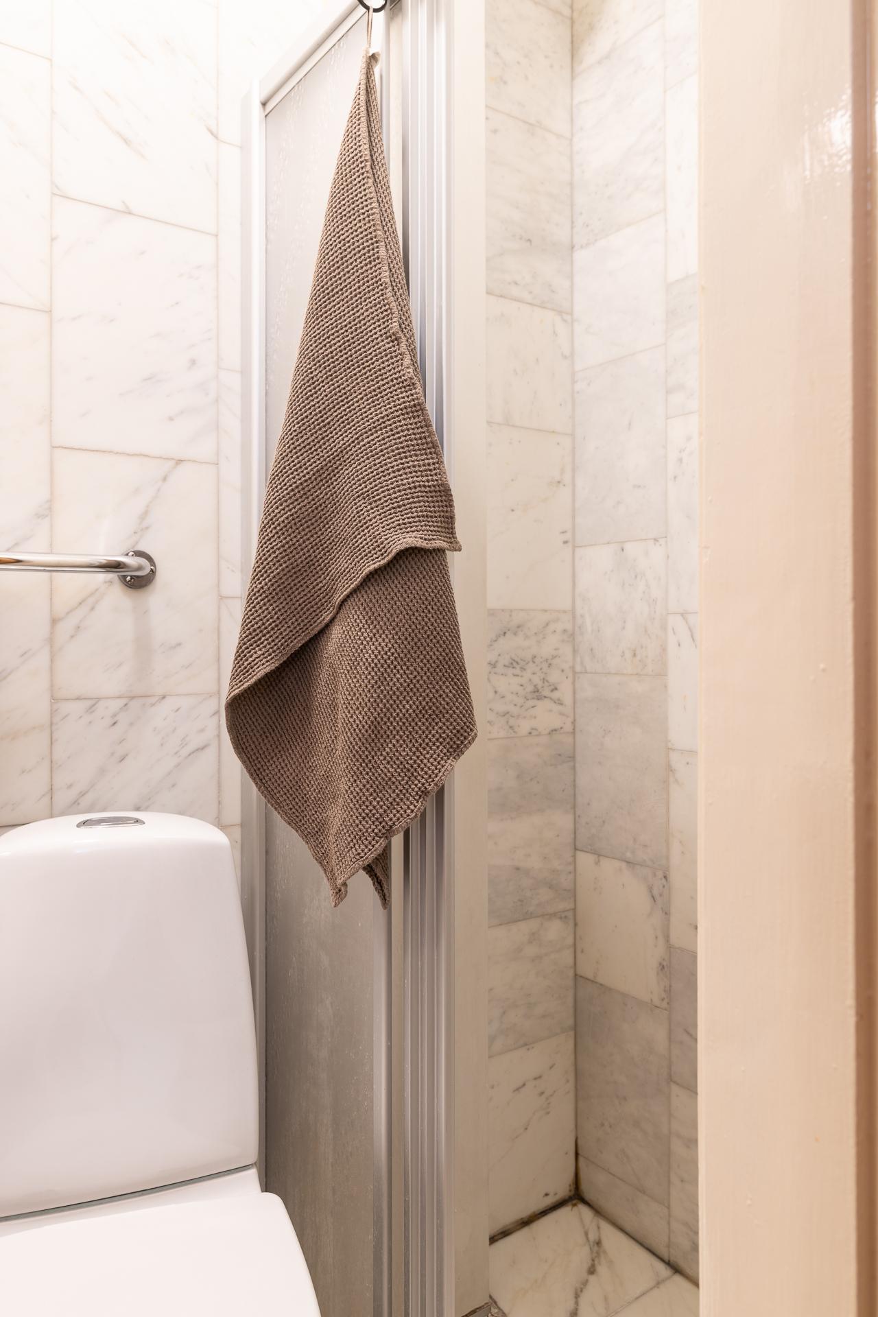 marble bathroom modern decor