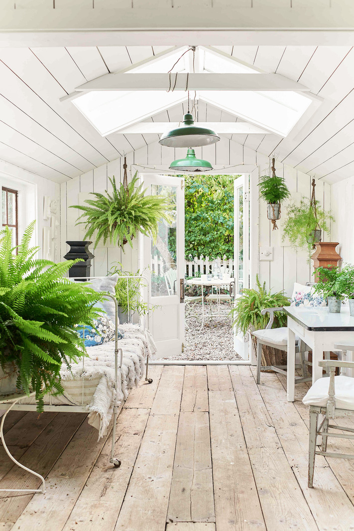 white living room with green plants rustic chic style white living room with green plants rustic chic style
