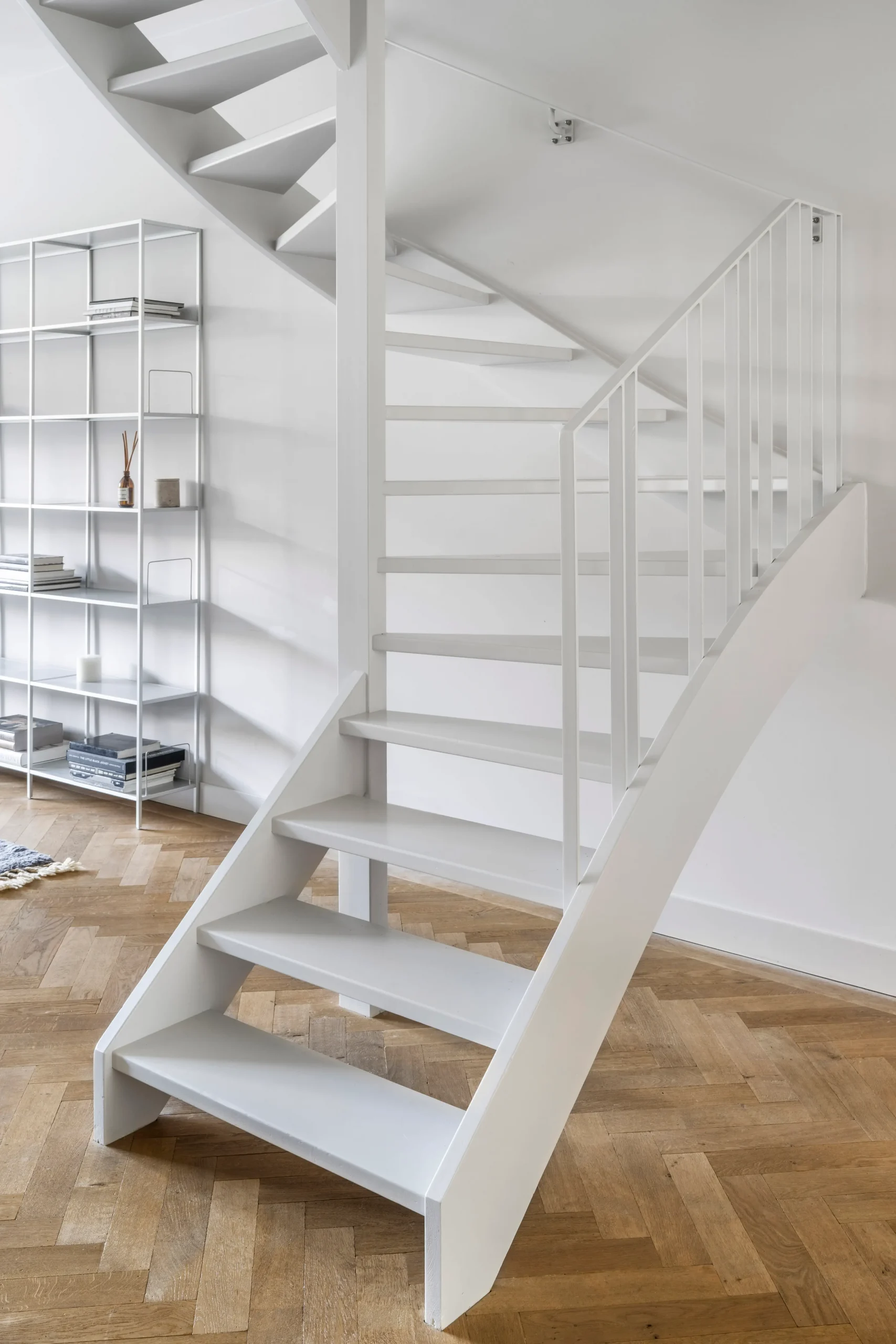 escalier blanc sans contremarches escalier blanc sans contremarches