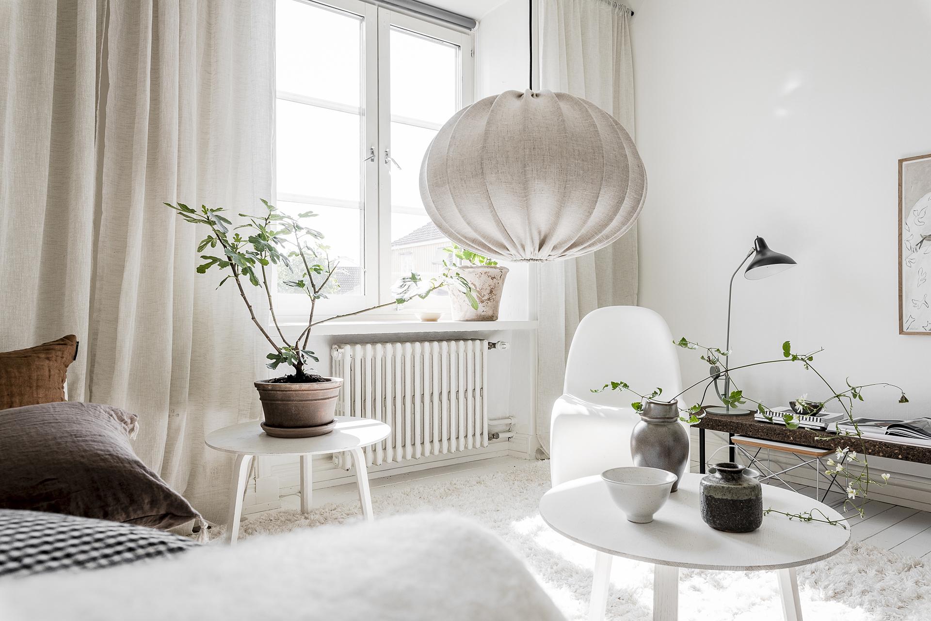 living room 32sqm studio in white decor scandinavian style