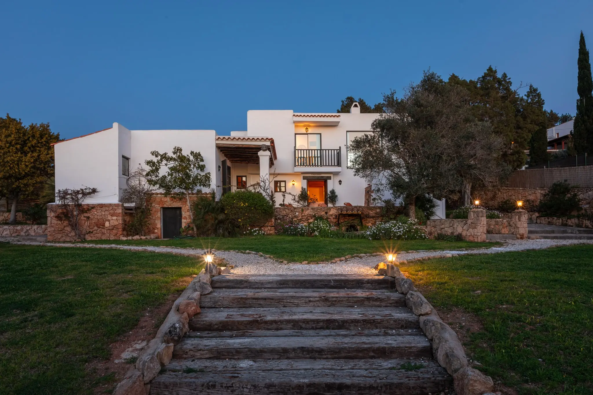 finca authentique modernisée à Ibiza finca authentique modernisée à Ibiza