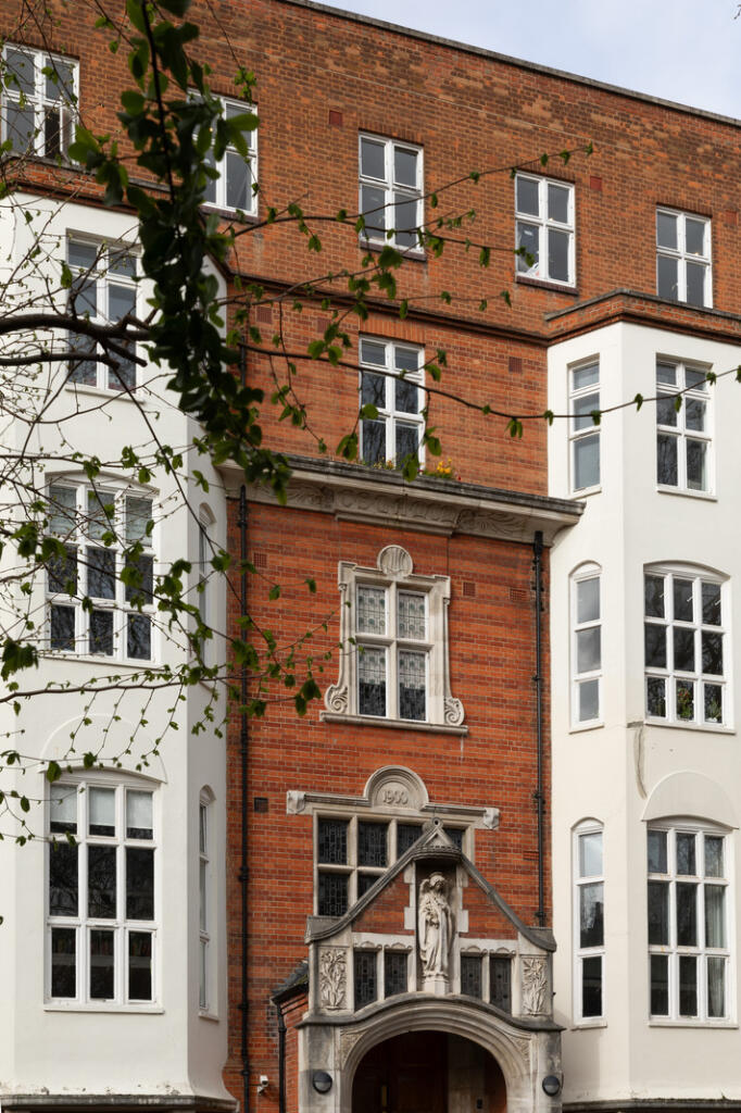 immeuble ancien en briques Londres immeuble ancien en briques Londres