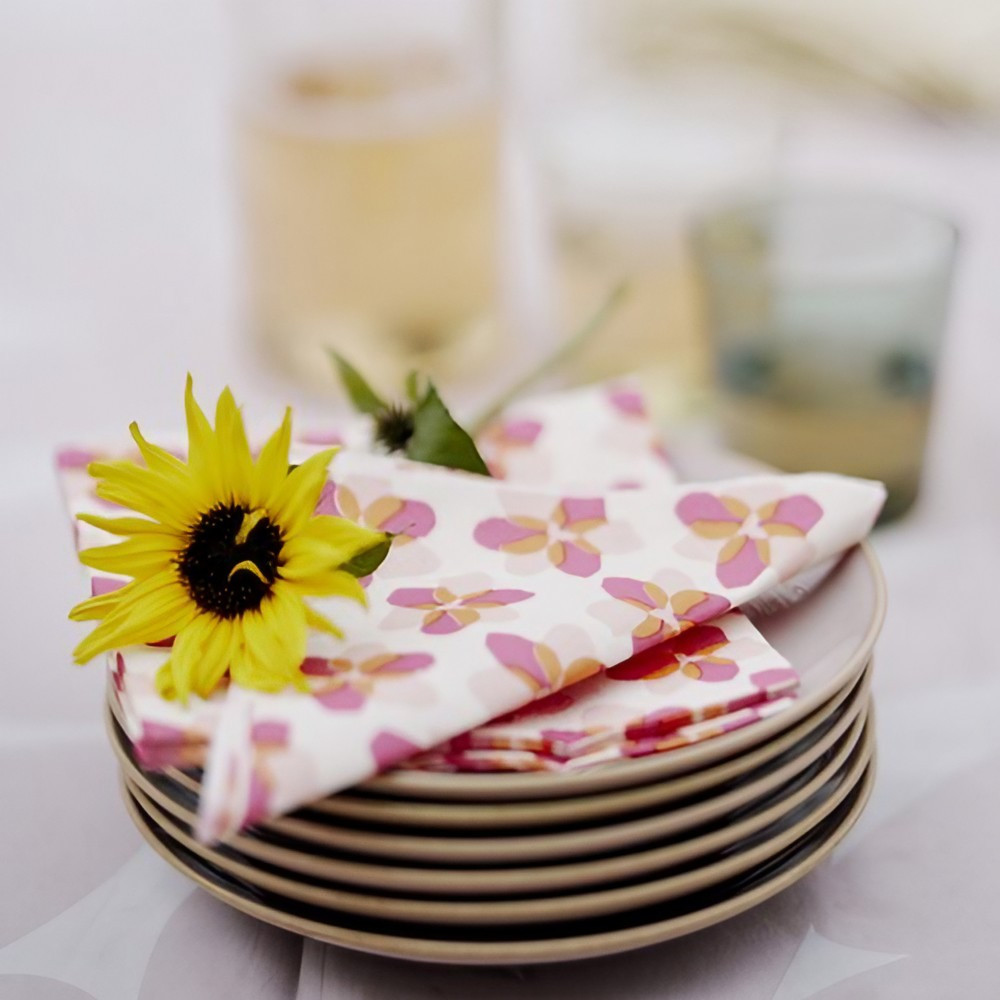 serviettes en papier couleur rose serviettes en papier couleur rose
