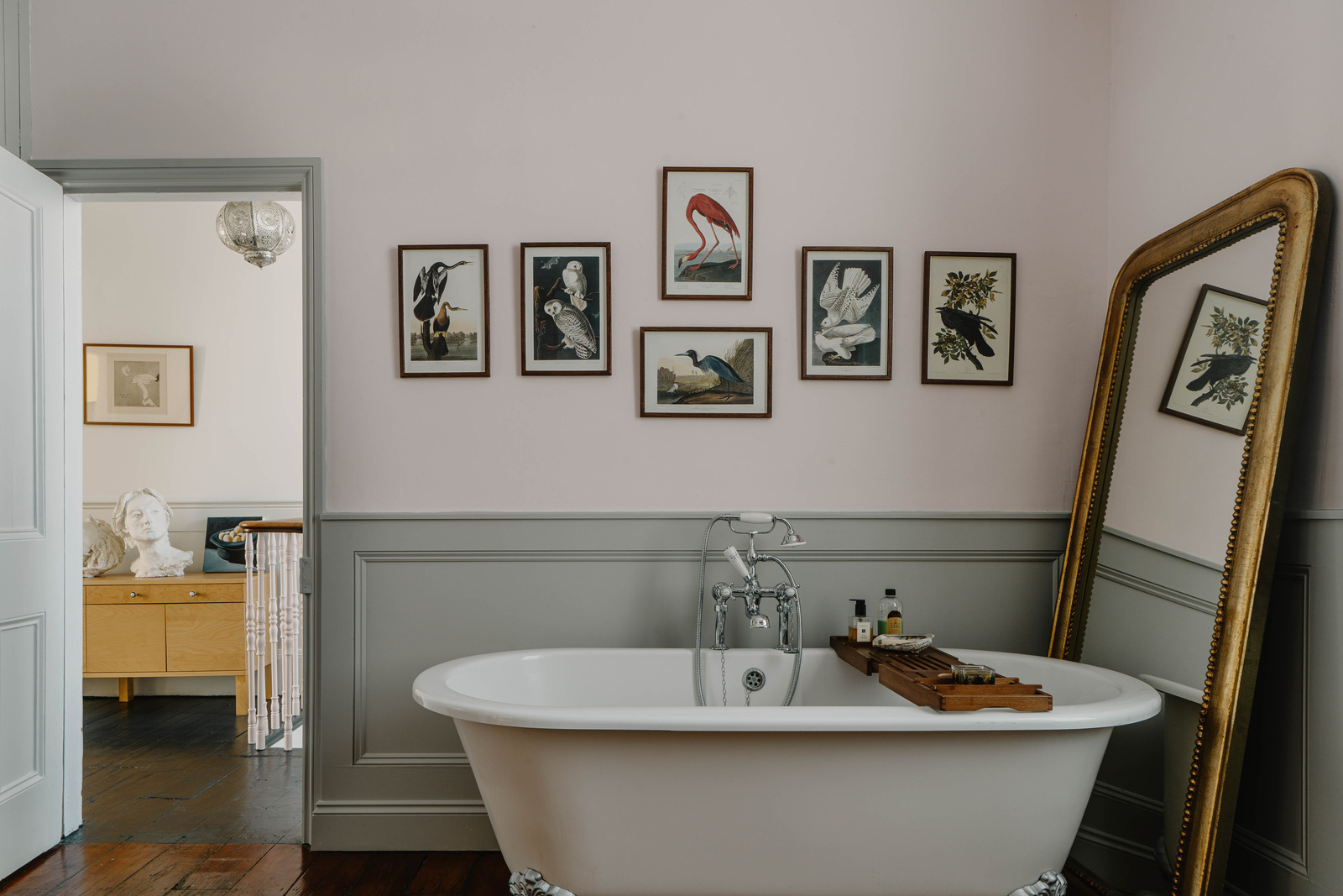 vintage bathroom in English home vintage bathroom in English home