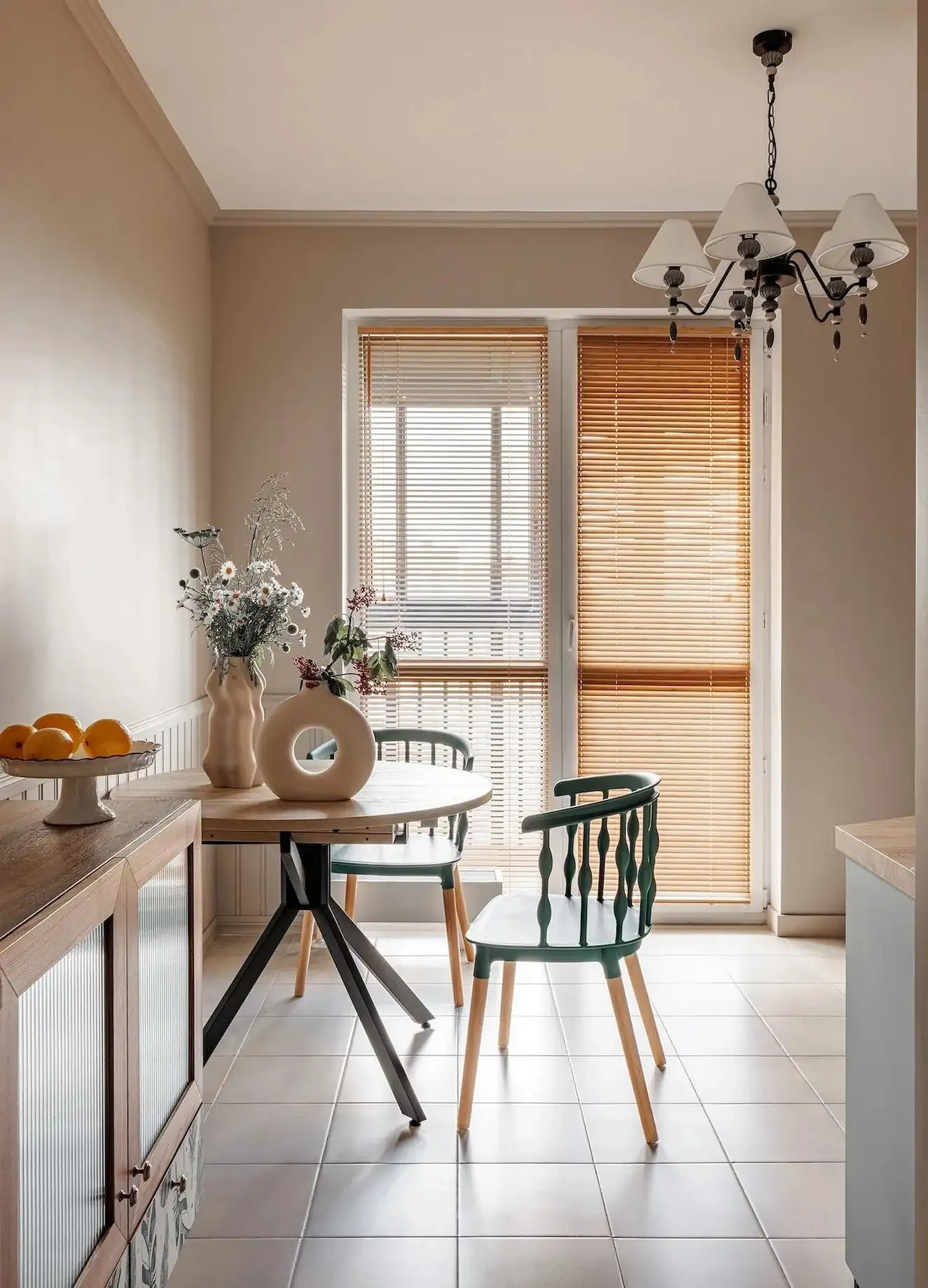 salle à manger décoration contemporaine studio 39m2