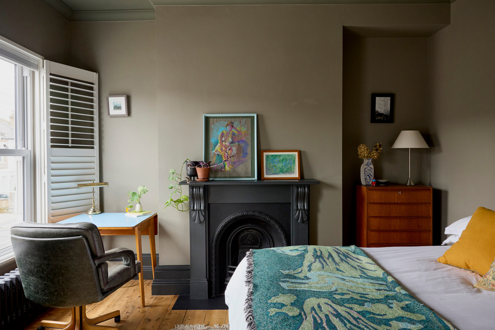 bedroom with period fireplace