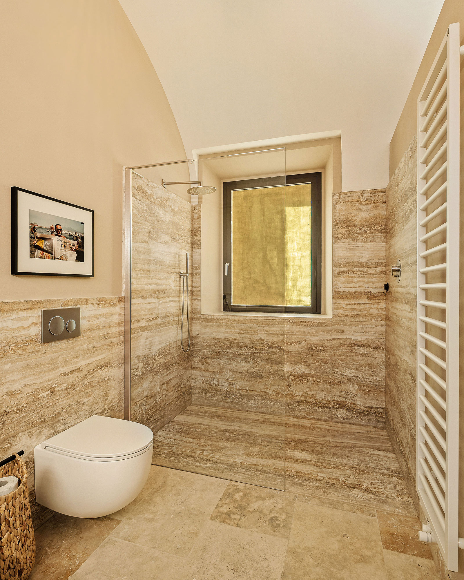 beige marble contemporary bathroom La Torre Umbria