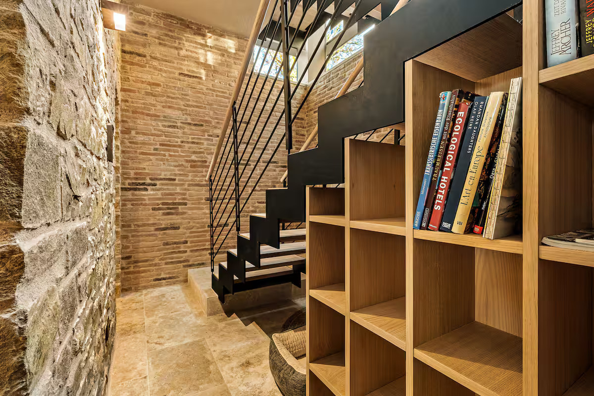iron and wood designer stairs La Torre Umbria
