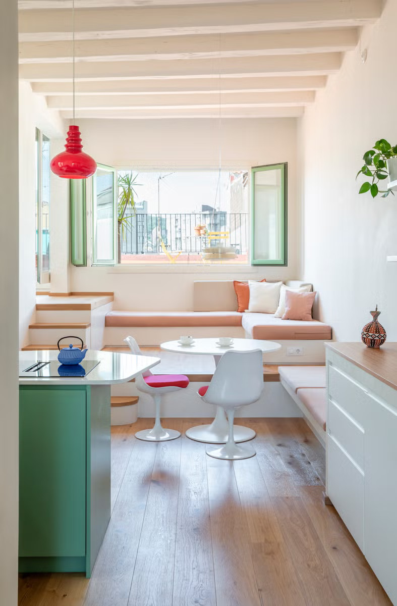 cuisine verte et salle à manger appartement décoration design 50m2 Barcelone cuisine verte et salle à manger appartement décoration design 50m2 Barcelone