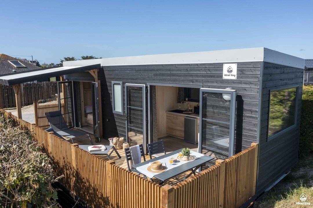 18sqm French tiny house "L 18sqm French tiny house "L'indépendante" by Ideal Tiny