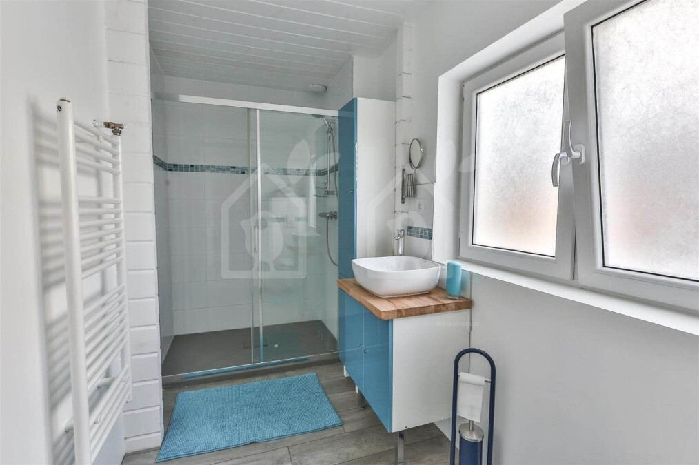 salle de bain maison Vera S de Pineca
