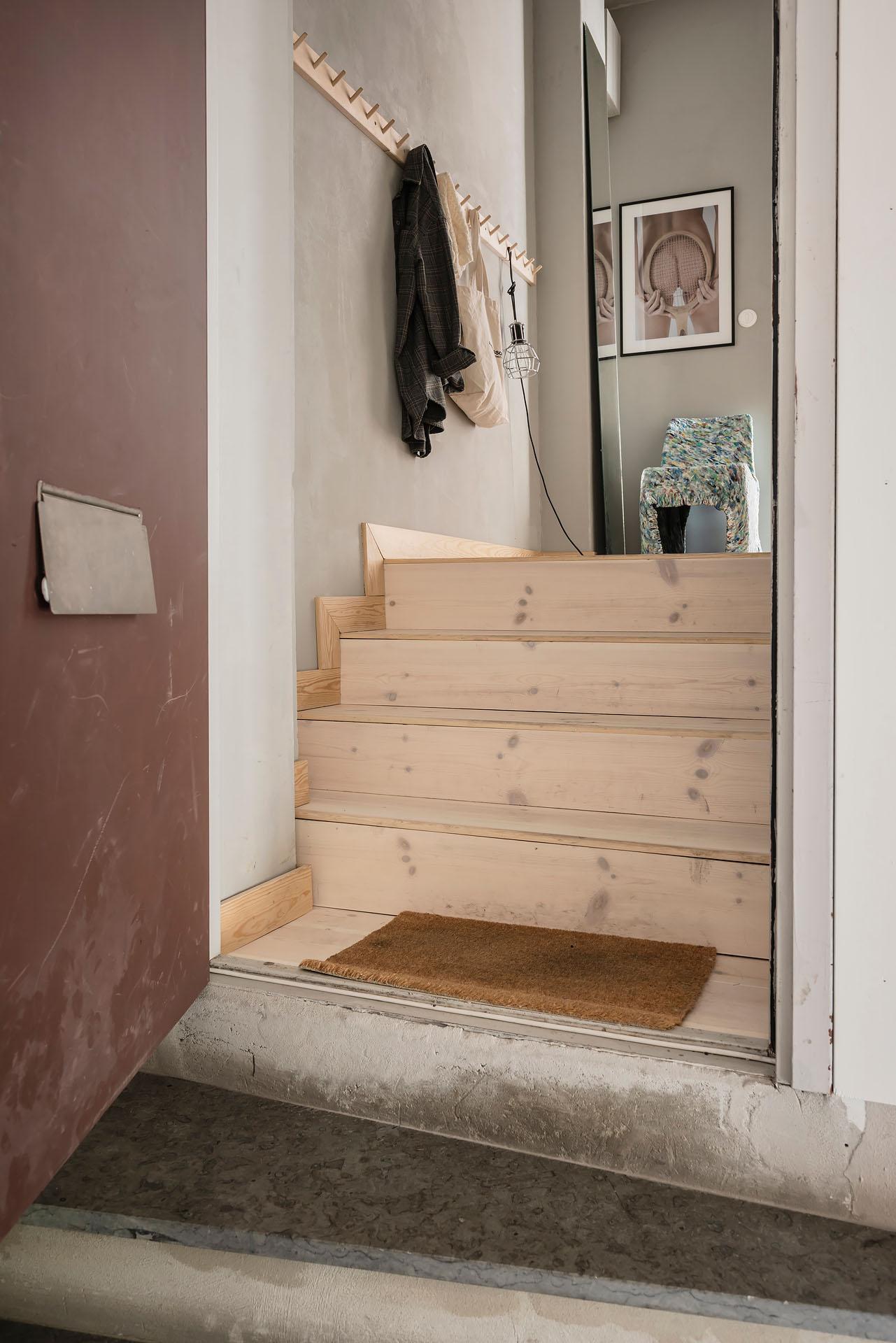 entrée avec petit escalier appartement 80m2 décoration scandinave entrée avec petit escalier appartement 80m2 décoration scandinave