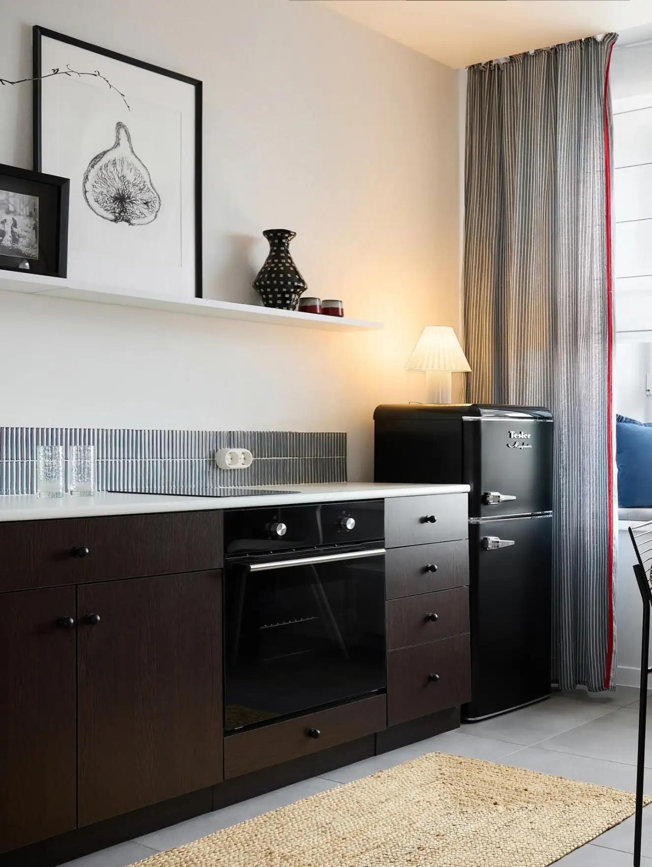 cuisine design noyer décoration contemporaine studio 40m2 cuisine design noyer décoration contemporaine studio 40m2