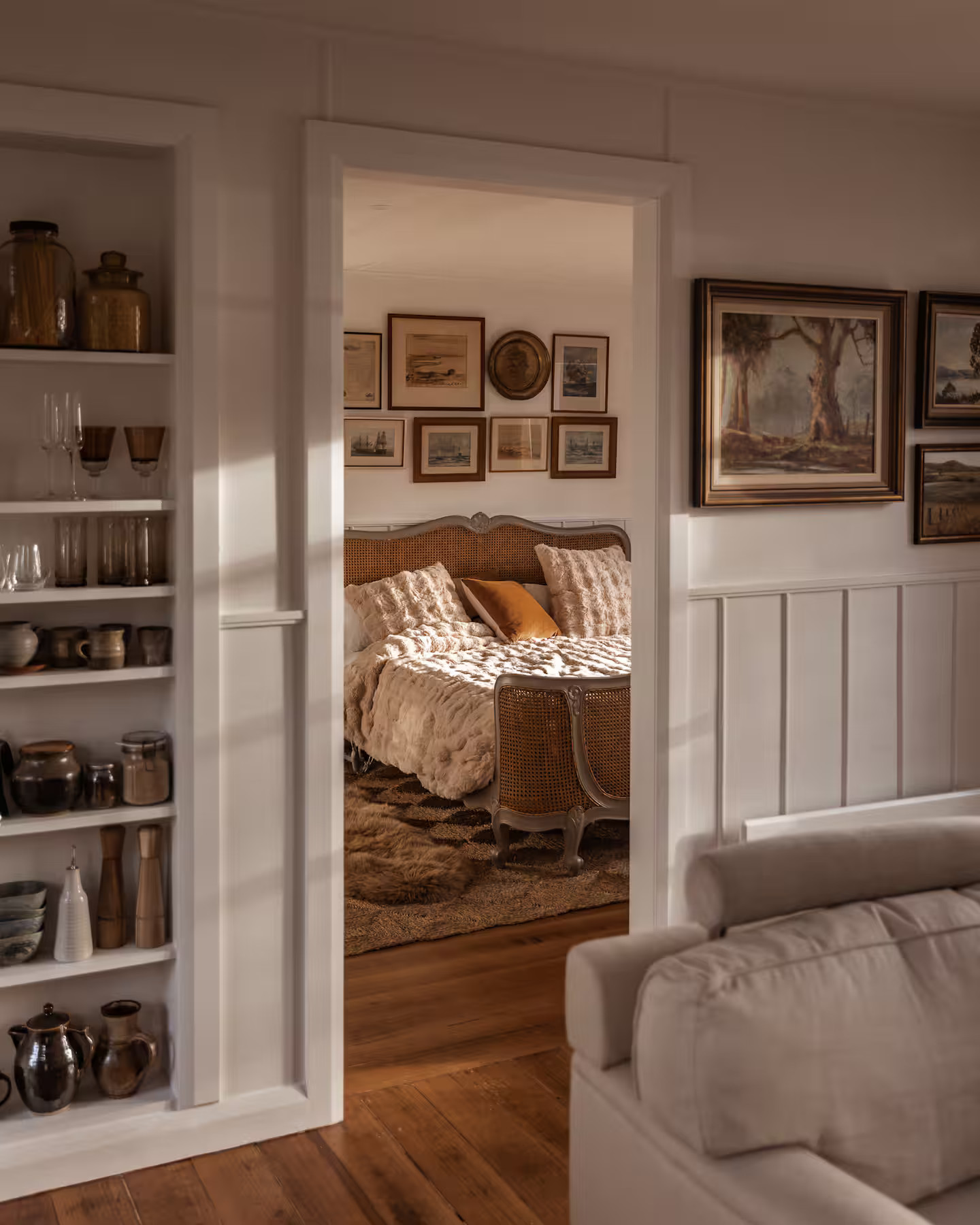 chambre et salon décoration rustique chic cabane Tasmanie The Songbirds chambre et salon décoration rustique chic cabane Tasmanie The Songbirds