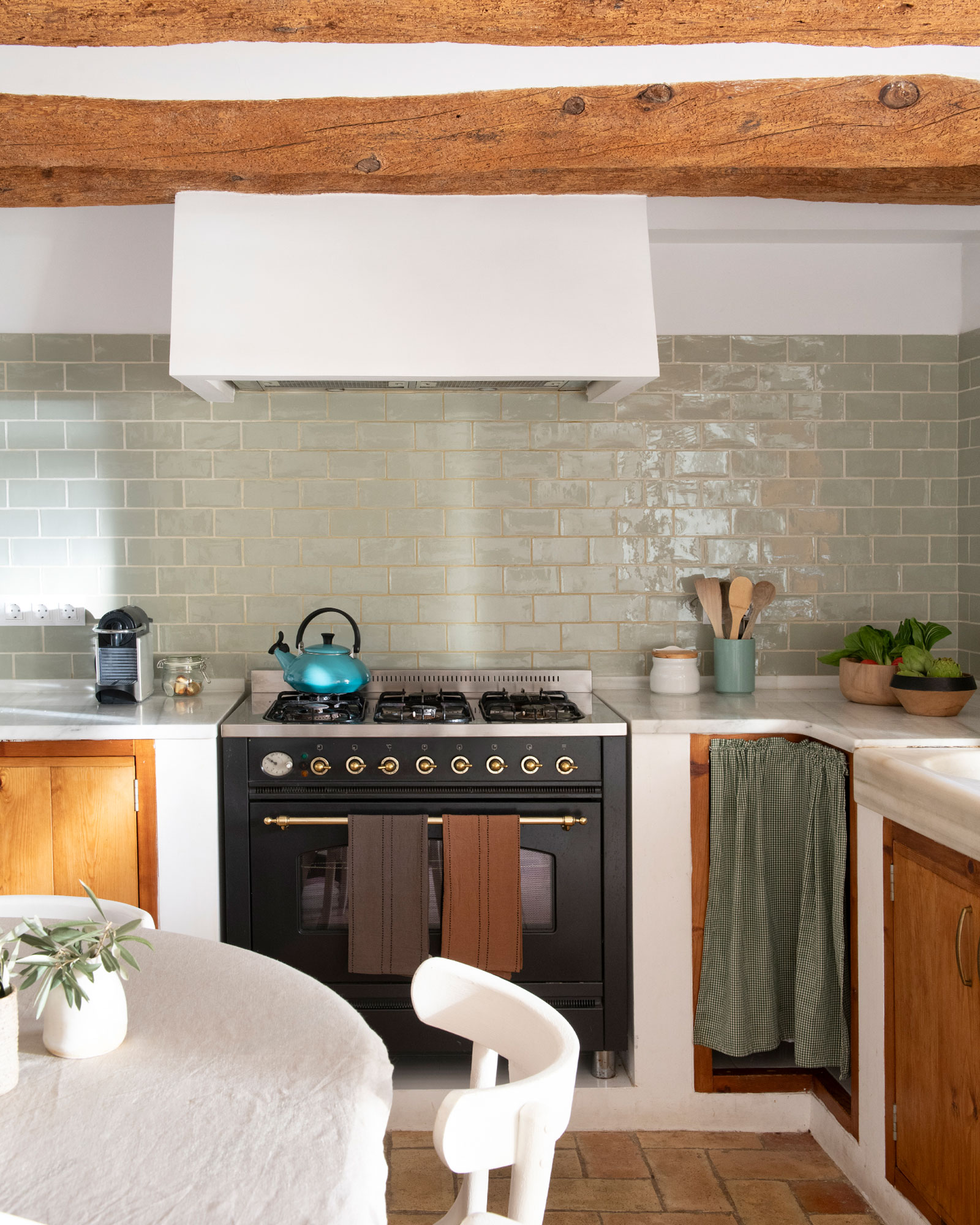 CA02