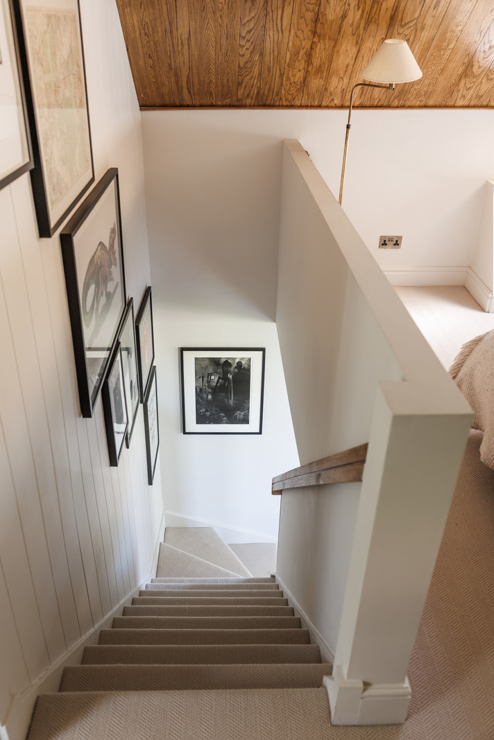 escalier avec mur de cadres escalier avec mur de cadres