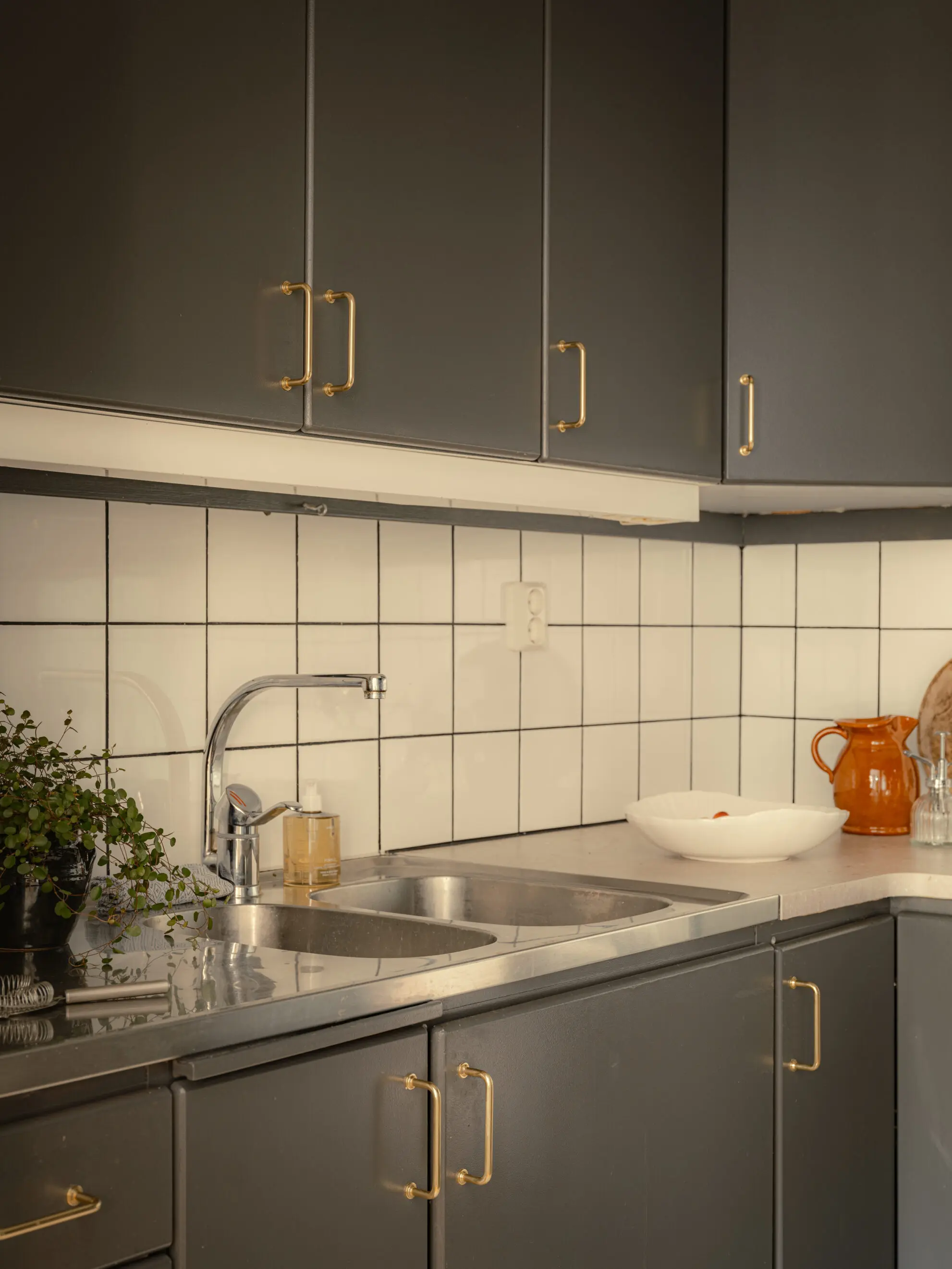 cuisine grise décoration scandinave studio 35m2