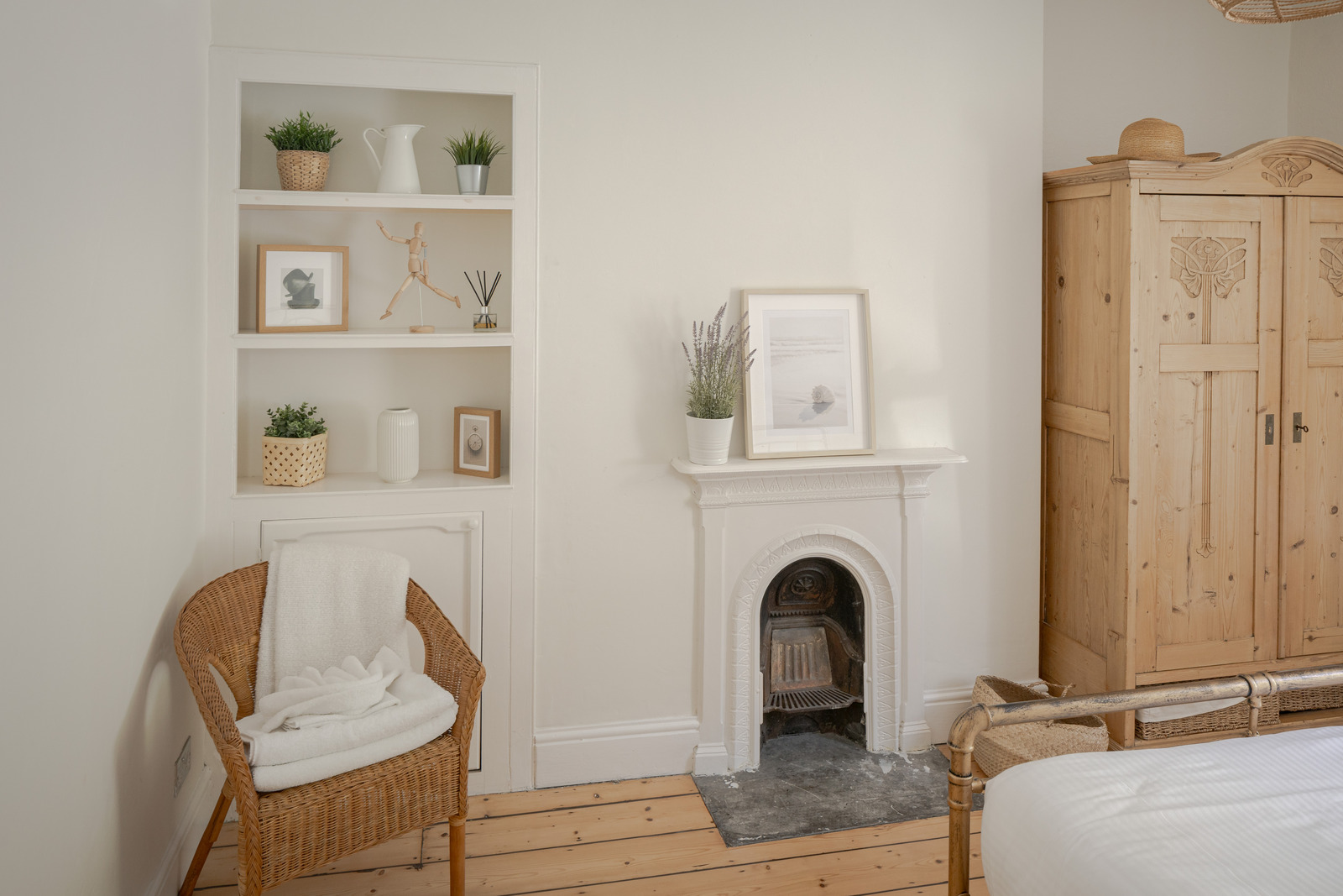 bedroom with period fireplace terraced Victorian house near the sea bedroom with period fireplace terraced Victorian house near the sea