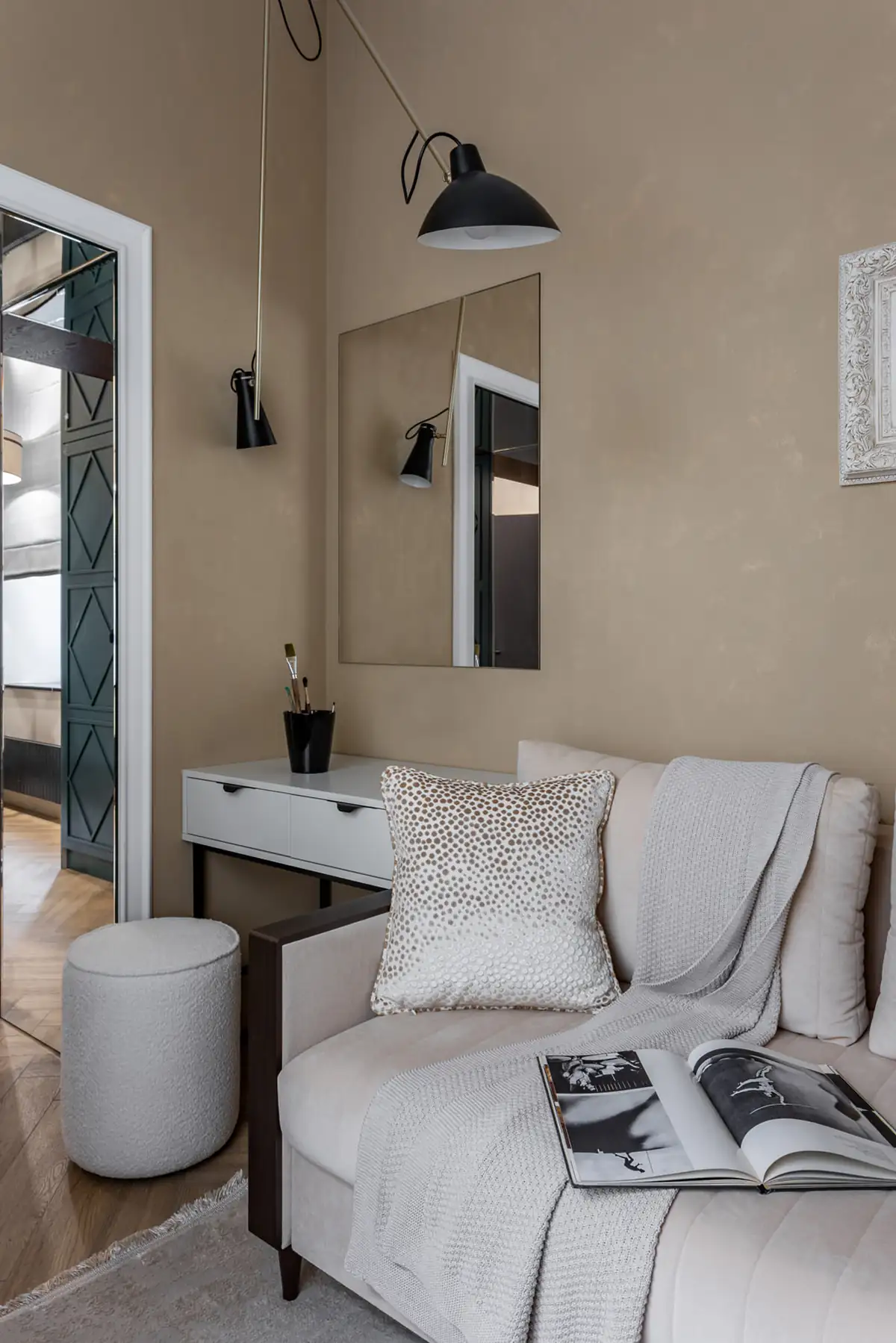 salon beige studio 23m2 avec mezzanine salon beige studio 23m2 avec mezzanine