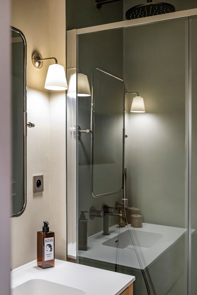 salle d salle d'eau appartement Paris Photo : © Julien Pépy