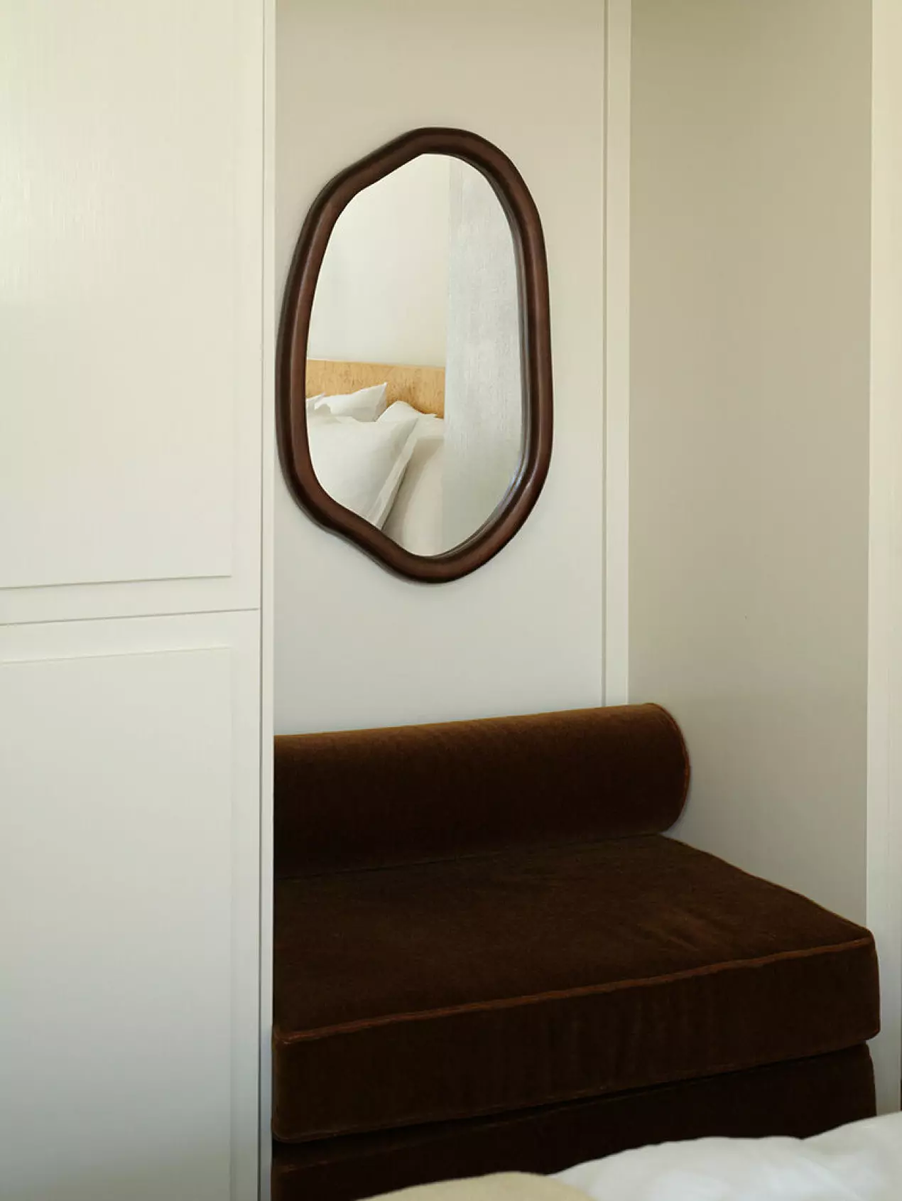 chambre contemporaine couleurs déco Automne 2026 minimalisme parisien