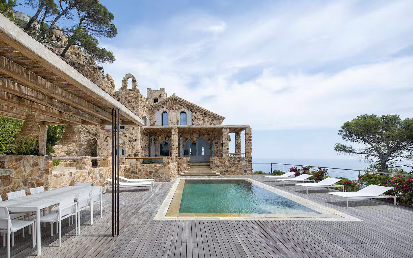 maison en pierre sur la Costa Brava avec piscine et vue mer villa Sant Jaume Tossa de Mar maison en pierre sur la Costa Brava avec piscine et vue mer villa Sant Jaume Tossa de Mar