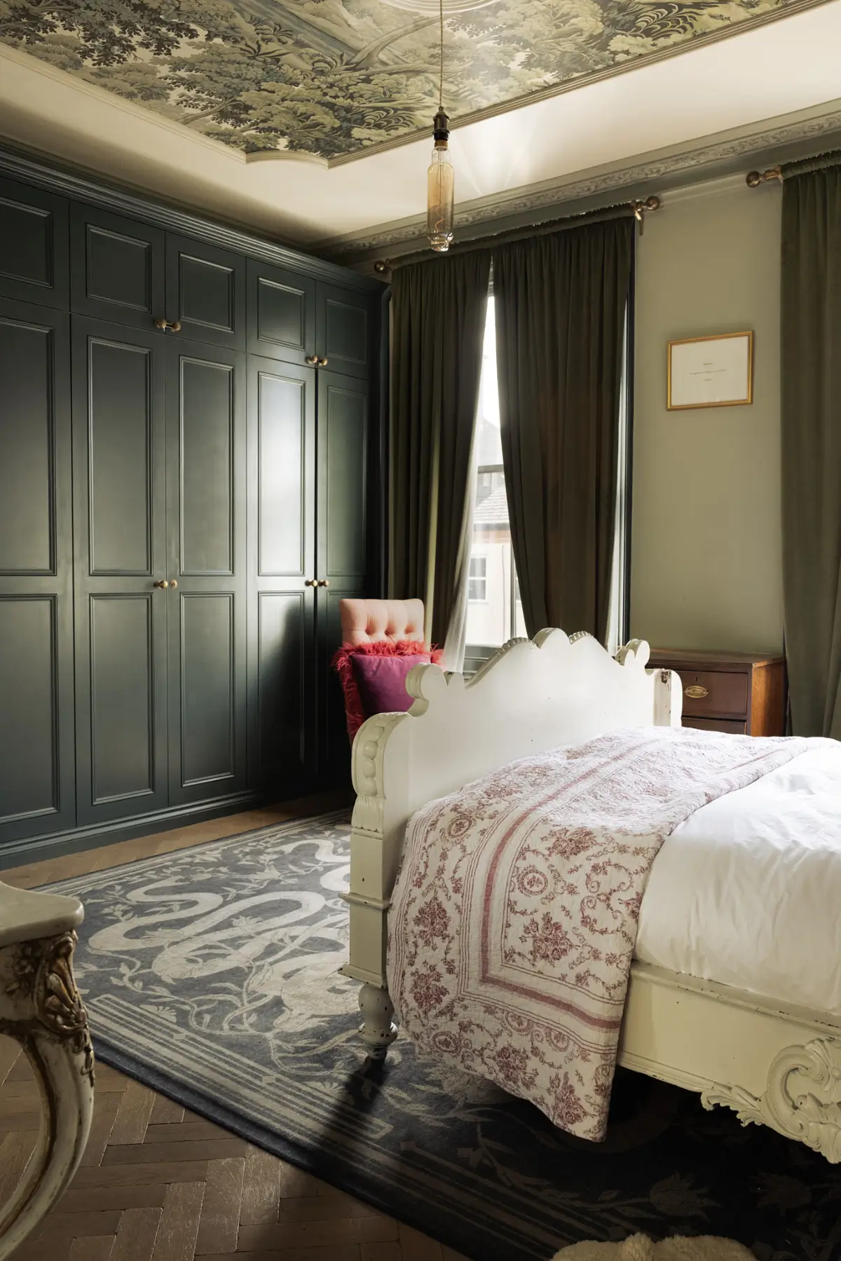 chambre style classique chic maison victorienne rénovée et agrandie à Londres chambre style classique chic maison victorienne rénovée et agrandie à Londres