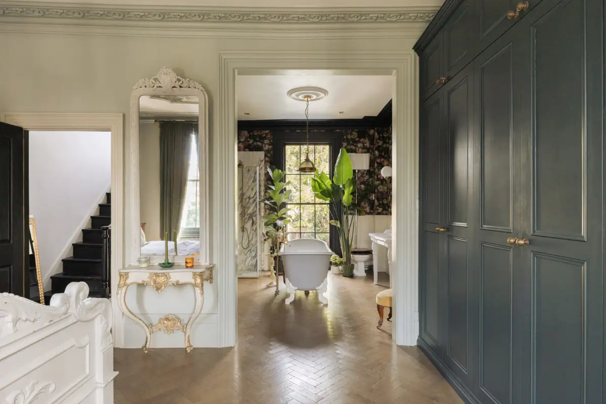 chambre style classique chic maison victorienne rénovée et agrandie à Londres chambre style classique chic maison victorienne rénovée et agrandie à Londres