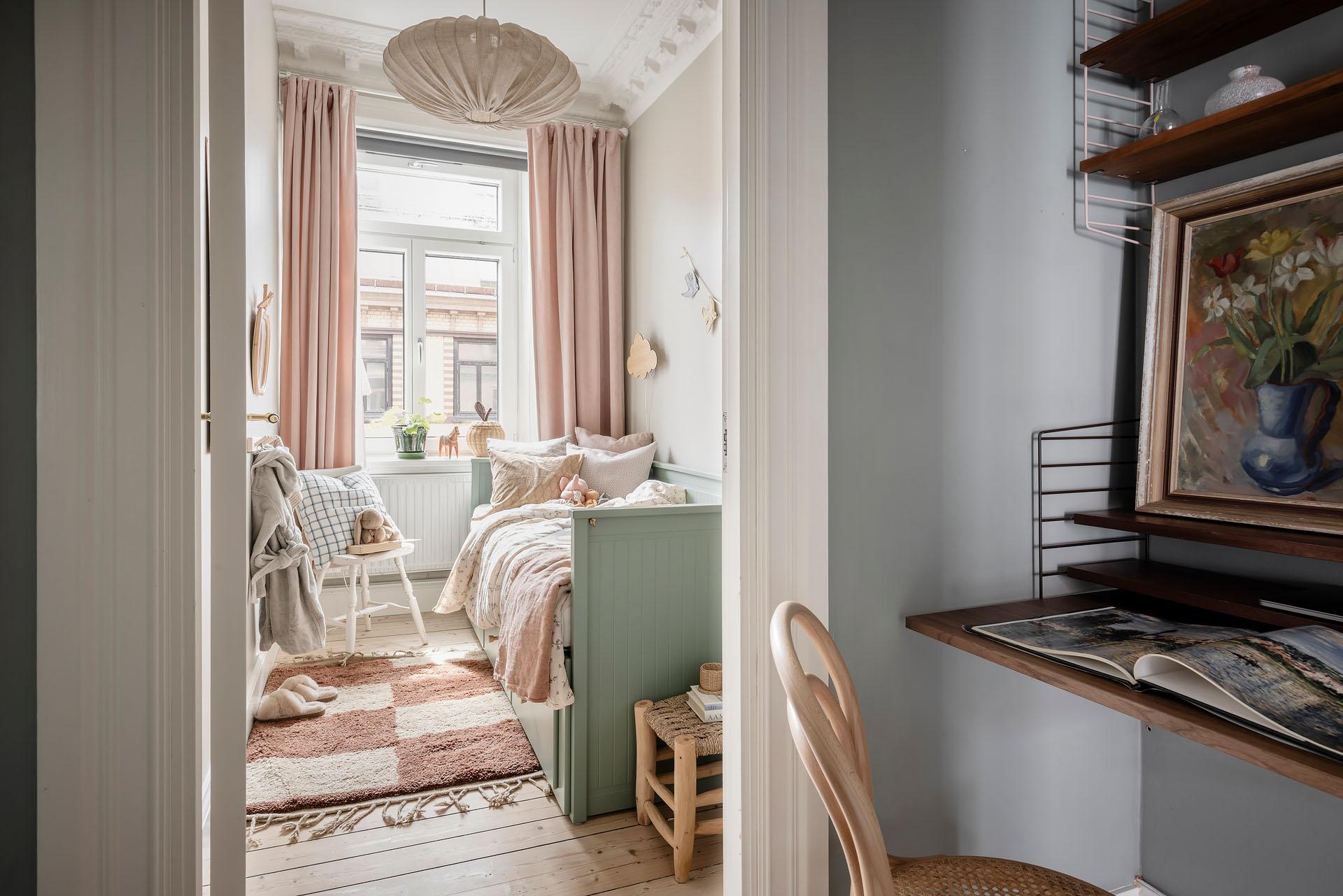 chambre enfant décoration scandinave appartement ancien 81m2