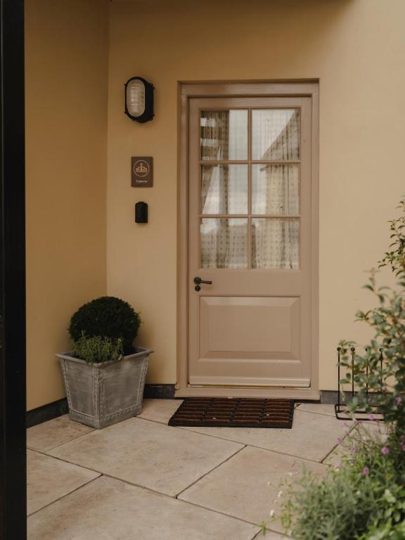 porte d'entrée charmant appartement de 56m2 Cotswolds