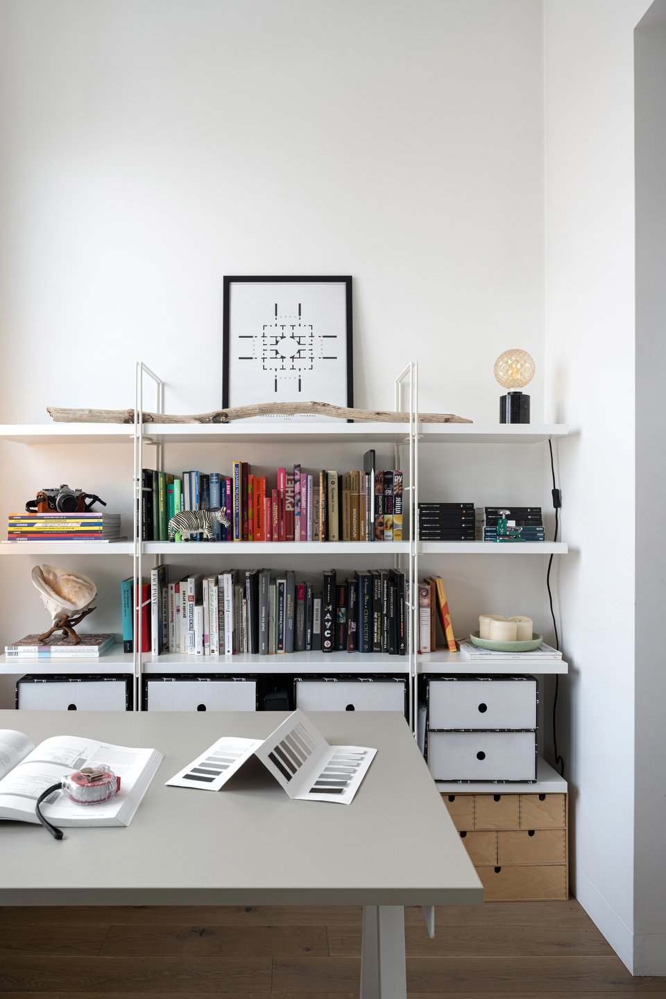bureau décoration contemporaine appartement 50m2