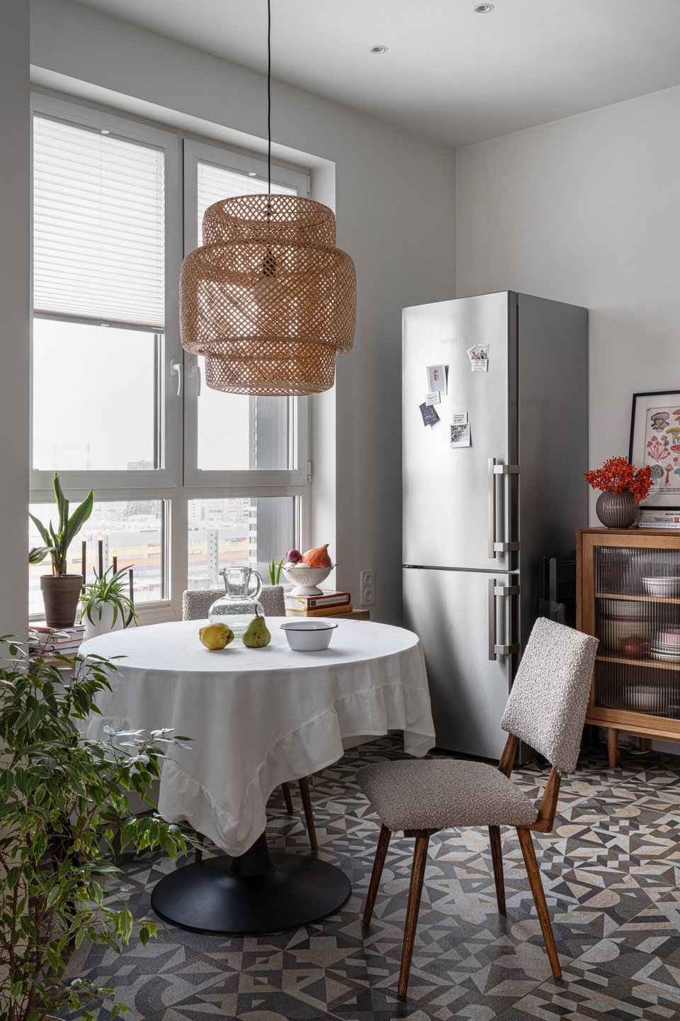 salle à manger et cuisine décoration contemporaine appartement 50m2