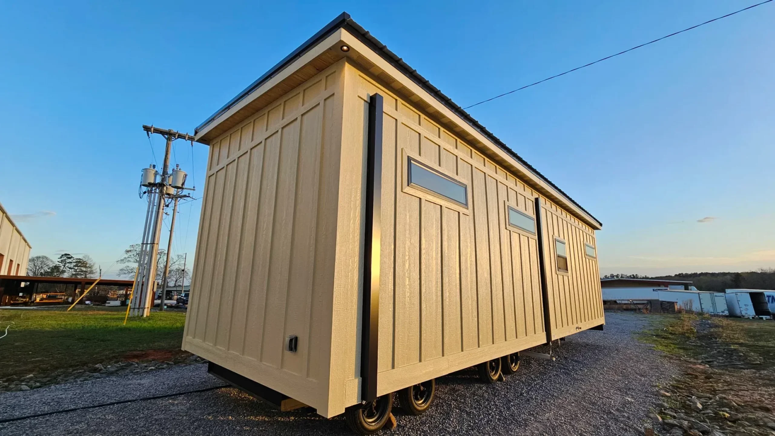 tiny house 37m2 Miami Phoenix Building Solutions tiny house 37m2 Miami Phoenix Building Solutions