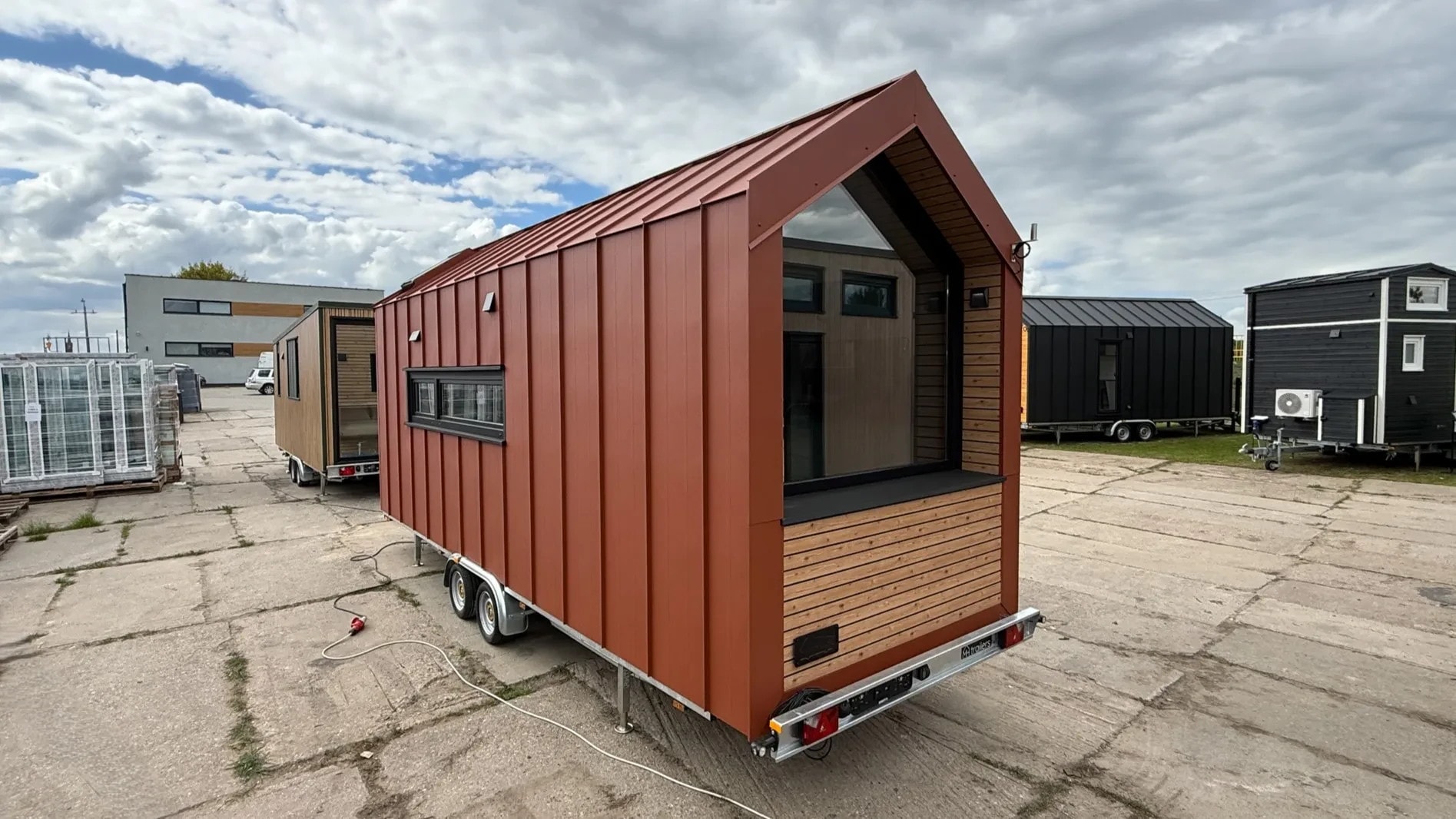 tiny house européenne de 16m2 Sunrise Prestige par Mobi House tiny house européenne de 16m2 Sunrise Prestige par Mobi House
