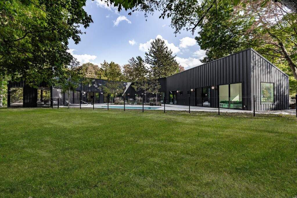 maison contemporaine avec piscine