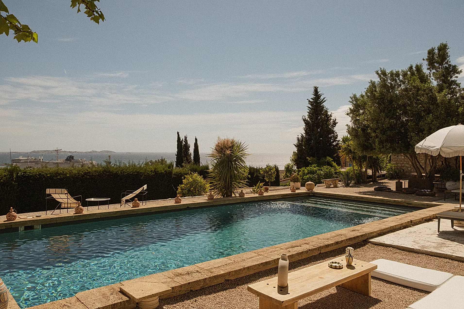 Casa Youm Marseille with pool and sea view Casa Youm Marseille with pool and sea view