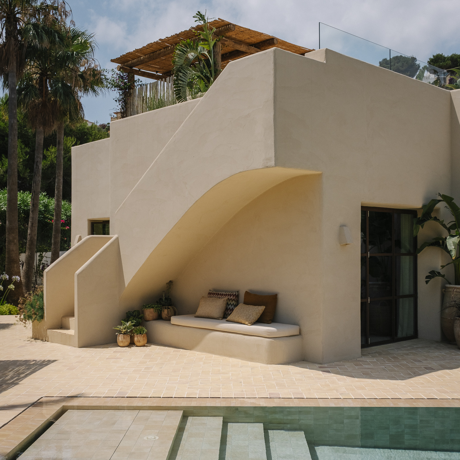Mediterranean villa with pool