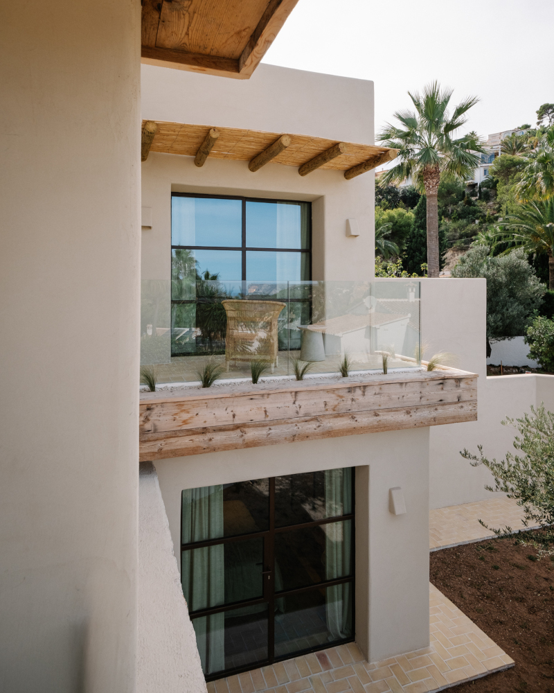 Mediterranean villa with pool