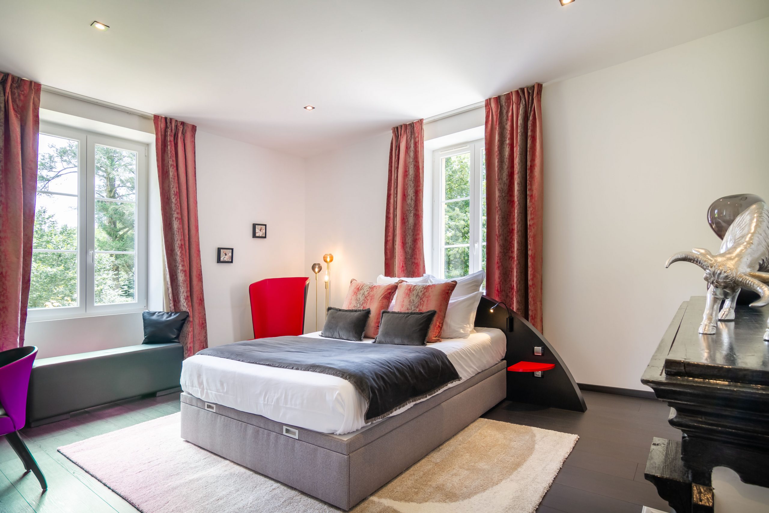 chambre rouge et grise chambre rouge et grise