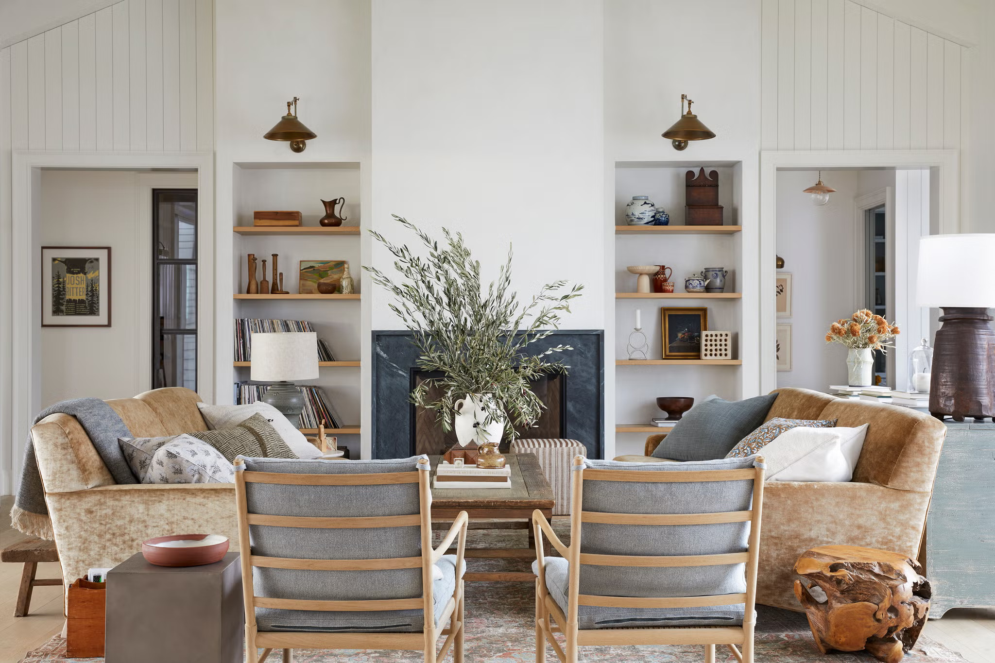 salon avec cheminée décoration contemporaine