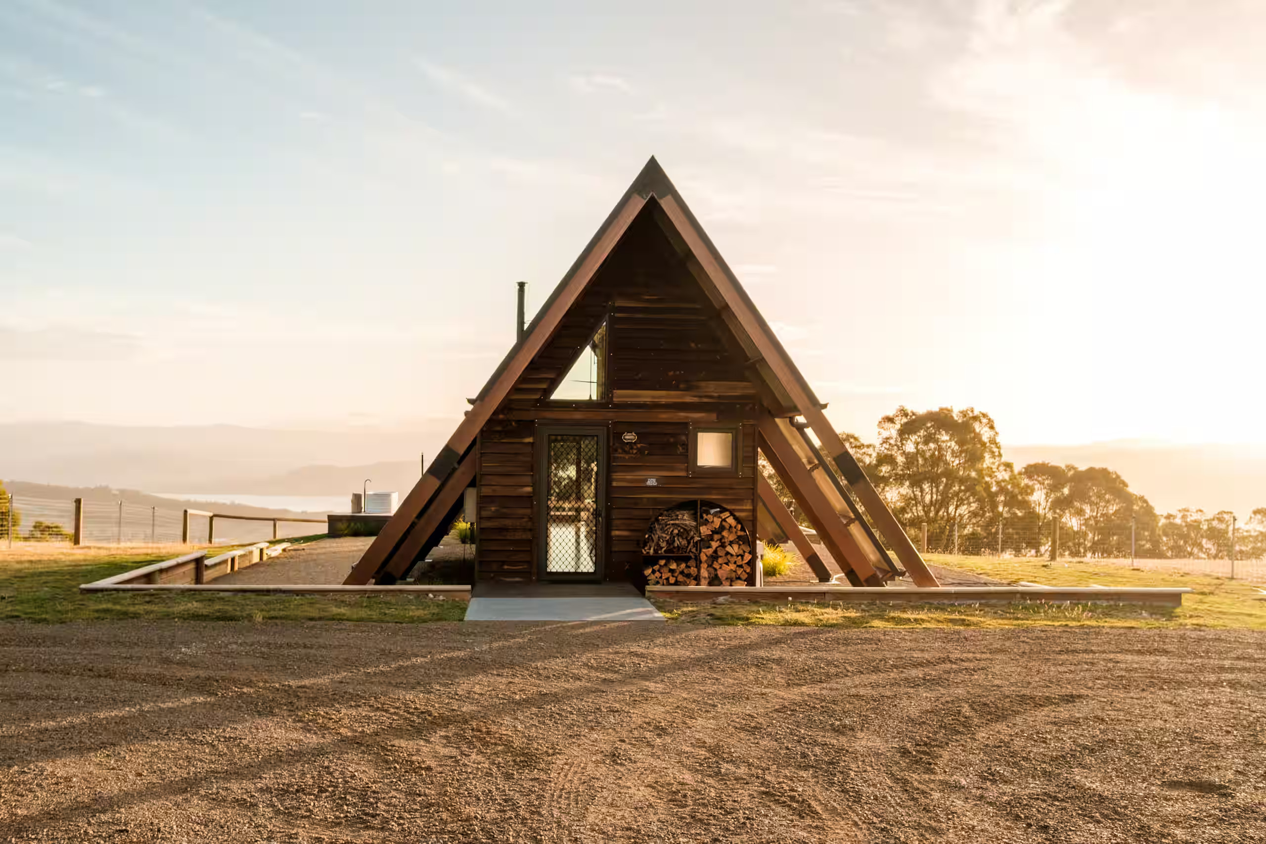maison A-frame hors-reseau Tasmanie