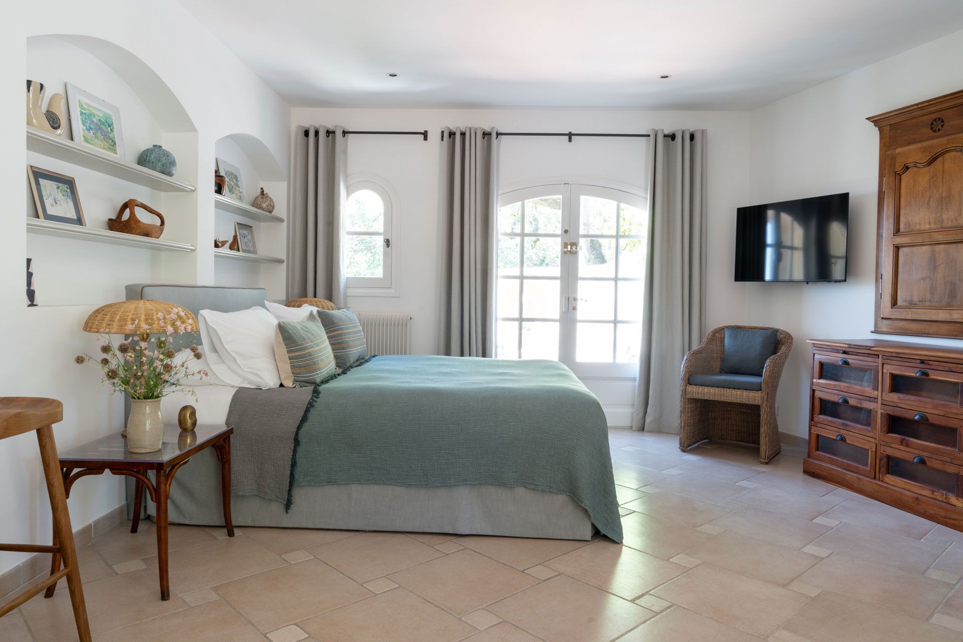 chambre décoration classique chic maison provençale Casa del Sol Grasse chambre décoration classique chic maison provençale Casa del Sol Grasse