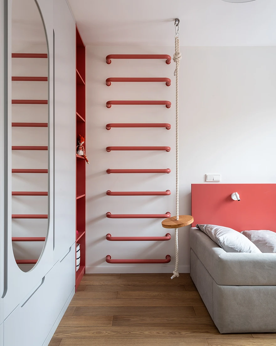 chambre d'enfant rouge et blanche décoration contemporaine petit appartement de 46m2