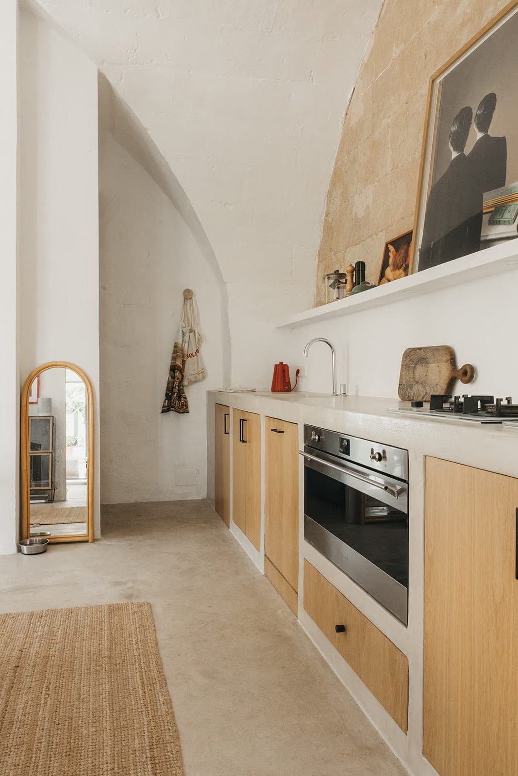 cuisine maison de ville à Minorque décoration contemporaine cuisine maison de ville à Minorque décoration contemporaine