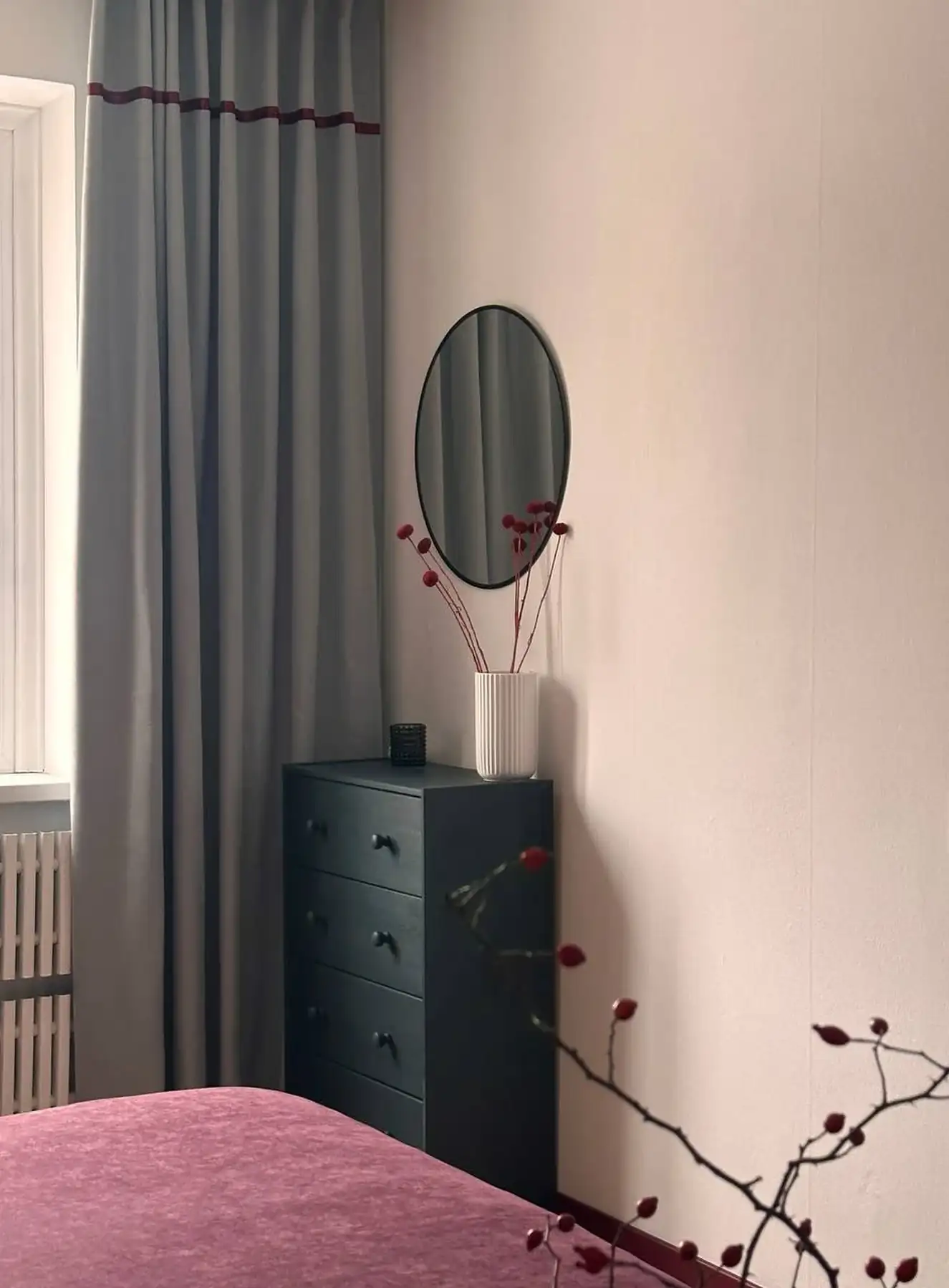 bedroom bedroom